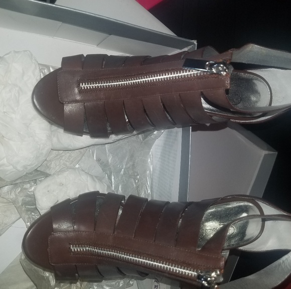 Jessica Simpson Strappy heels - Picture 2 of 6